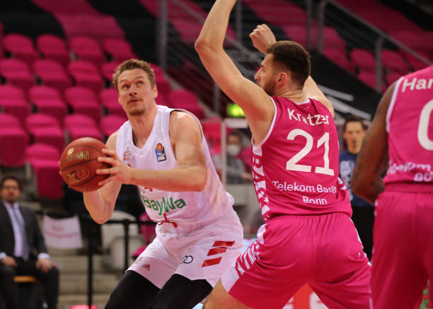 找进攻的 找进攻的