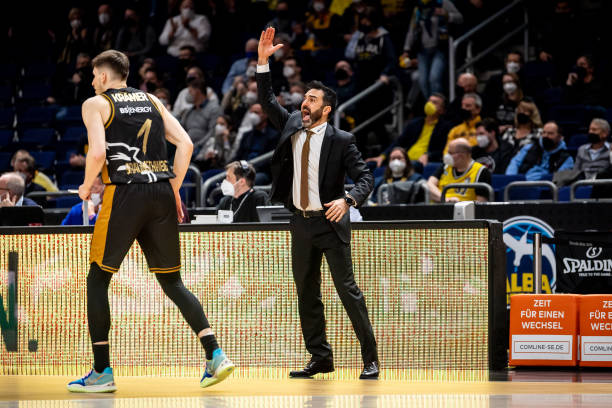 增添了戏剧 增添了戏剧