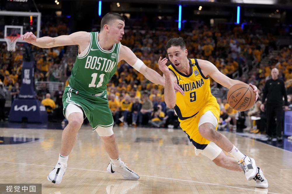 防守反击 防守反击