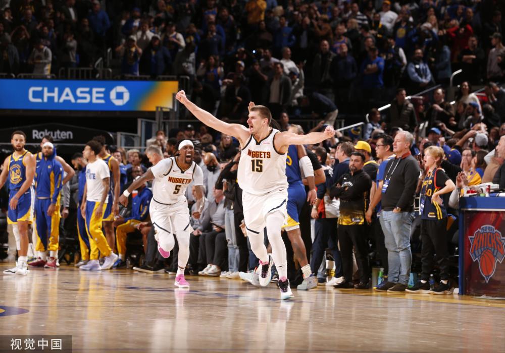 周琦加盟北 周琦加盟北